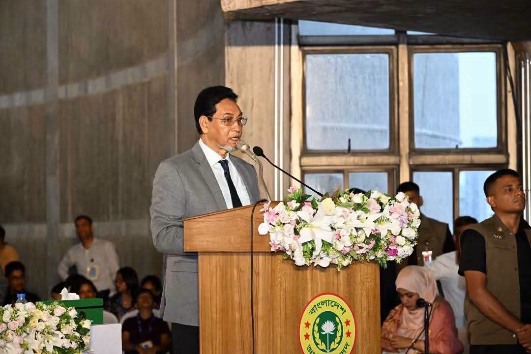 ২৩তম রাষ্ট্রপতি নির্বাচনে বিএনপির মনোনয়নপত্র সংগ্রহ করলেন বরগুনা-২ আসনের চিফ হুইপ নূরুল ইসলাম মণি।